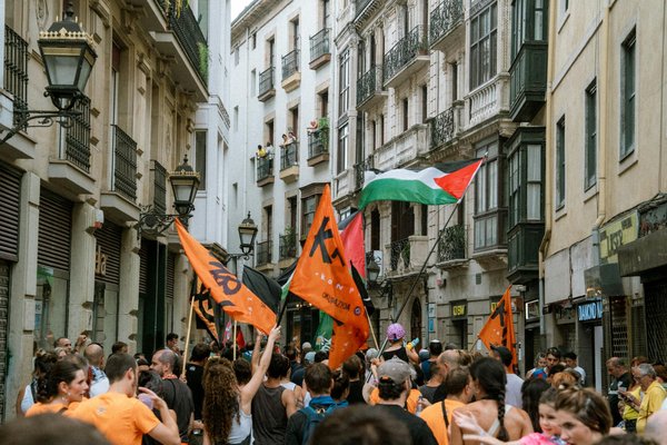 Guide ultime des piscines coques à annecy pour créer votre havre